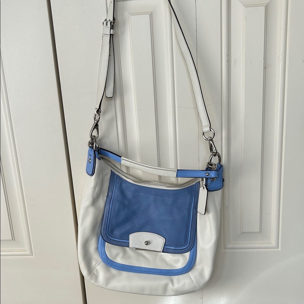 Stylish Blue and White Shoulder Bag